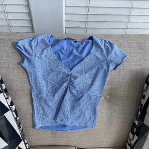 Brandy Melville Cropped Flower Print Shirt